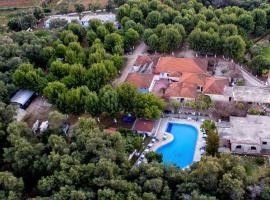 Kalamitsi Beach Camping Village, khách sạn ở Preveza
