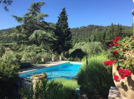Residence Lou Naouc, hotell i Grasse