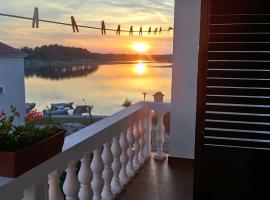 Apartments Branko, hotell i Nin