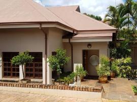 93 on Celliers Guesthouse, hotel poblíž Letiště Louis Trichardt - LCD, Louis Trichardt