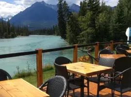 Tete Jaune Lodge