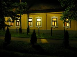 Almásliget Vendégház, παραθεριστική κατοικία σε Mátramindszent