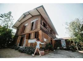 Chatawan Homestay, ξενοδοχείο σε Phrae