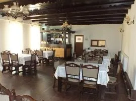 Pensiune Restaurant la Pogace