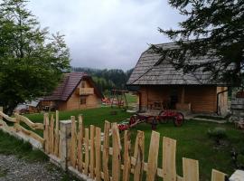 Brvnare Sekulic – domek górski w mieście Zaovine