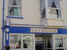 Weybourne Guest House, guest house sa Tenby