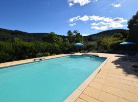 Former coach house in a castle with park garden large swimming pool in Ardeche, hotel in Saint-Prix