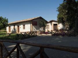 La Casa nella Prateria, bed and breakfast en Altomonte