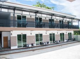 Pleai Ta Lea Resort, complexe hôtelier à Chao Lao Beach