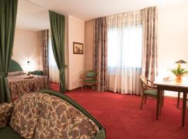 Hotel Tessarin, hotel v destinácii Taglio di Po