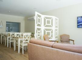 Ester Guest House, hostal o pensión en Chaves