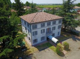 Hotel Sporting, povoljni hotel u gradu Campagnola Emilia