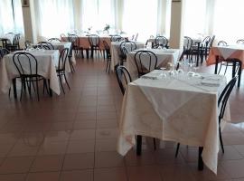 Hotel Prato Verde, hotel v destinaci Polinago