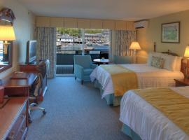 Browns Wharf Inn, hotel v destinaci Boothbay Harbor