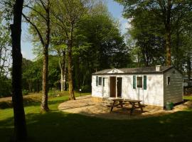Camping de Pont Calleck, hotel with parking in Inguiniel