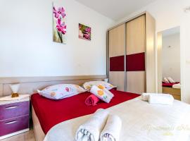 Apartments Nives Suhi Potok, hotel din Jesenice