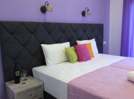 Studios Nopi-Zoi, hotel en Skiathos
