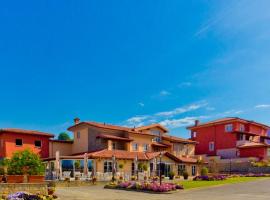 Villa Carolina Resort, hotell med parkering i Castelletto d'Orba