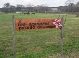 Los Azahares, hotel in Carmelo