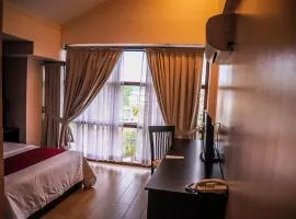 Bauan Plaza Hotel