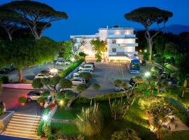 Hotel Marad, hotel Torre del Grecóban