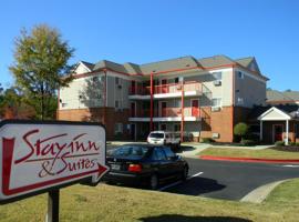 Stay Inn & Suites - Stockbridge, motell i Stockbridge