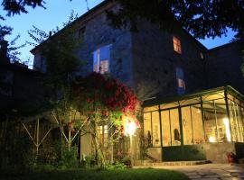 la maison des chartreux, hotel em Brives-Charensac
