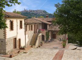 Agriturismo Casale delle Lucrezie, hotel in Todi