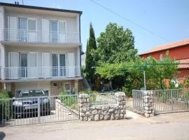 Apartments Jakobi