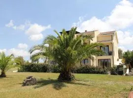 Palmas Dorada Home