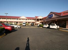 Welcome Everett Inn, hotel con estacionamiento en Everett