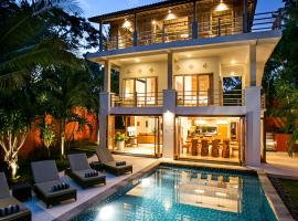 CASA MIMBA - Seaview Private Pool Villa Padangbai – hotel w mieście Padangbai