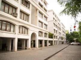 Hermitage Suites Koregaon Park Garden & Terrace Room