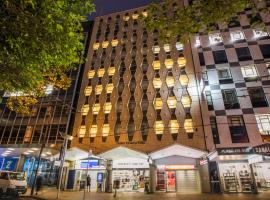 Quest On Lambton Serviced Apartments: Wellington şehrinde bir apart otel