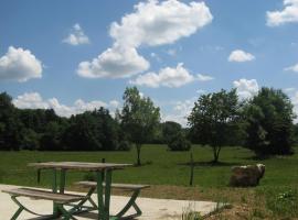 Gite De La Distillerie, budgethotel i Arçon