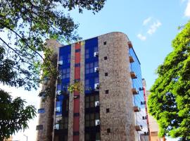 Hotel Monte Carlo Uberaba - Próximo ao Hospital UFTM , Hospital Dr Hélio Angotti e Hospital Regional Uberaba, khách sạn ở Uberaba