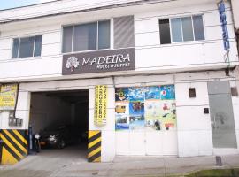 Hotel Madeira, hotell i Manizales