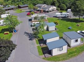 Leith Valley Holiday Park and Motels, resort village in Dunedin