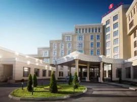 알마티에 위치한 호텔 Ramada by Wyndham Almaty
