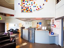 Hôtel & Résidence Octel, hotel v destinaci Portet-sur-Garonne