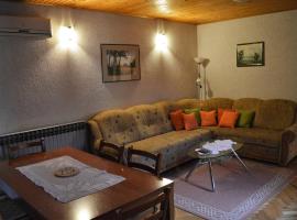 Apartment Racing, hotel con parcheggio a Beli Manastir