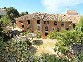 Hotel Residence Les Medes、ポルクロールのホテル