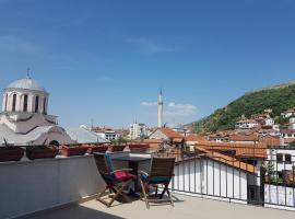 Guesthouse Hotel My Home, hotel v destinaci Prizren