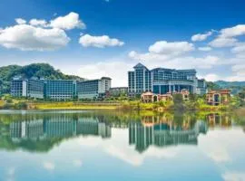 Mels Weldon Evergreen Lake Hotel Heyuan