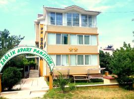 Sağlık Apart Pansiyon, hotel in Erdek