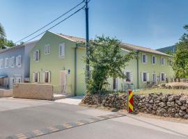 Apartmani Danica, hotel en Nerezine