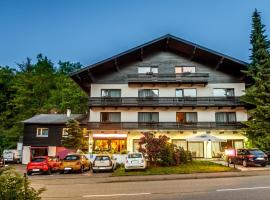 Schwarzwaldhotel Sonne, hotel en Baden-Baden