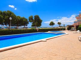 UHC Arco del Sol Family Complex, Hotel in Vandell&ograve;s i l&rsquo;Hospitalet de l&rsquo;Infant