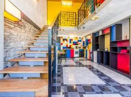 House Mondrian