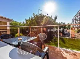 NeriesApartment No.3 with Terrace In Centrum